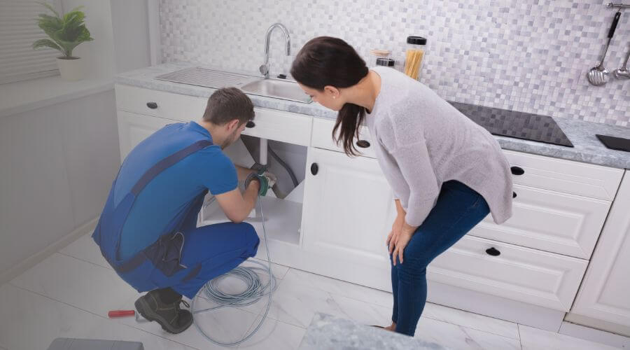Local expert plumbing services in Whiteland, IN